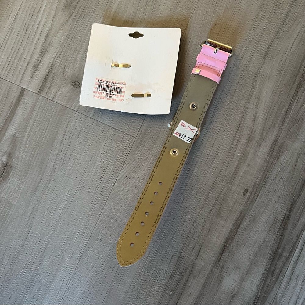 NWT vintage Todd Goldman wristwatch. Y2K era mallgoth hot topic pink. - Picture 3 of 3